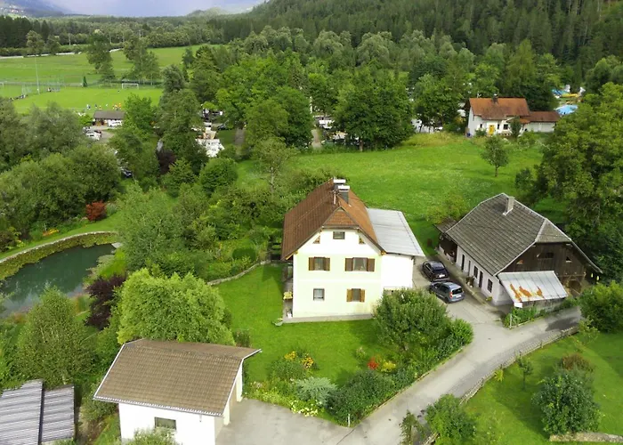 Unterm Nussbaum 2 Apartament